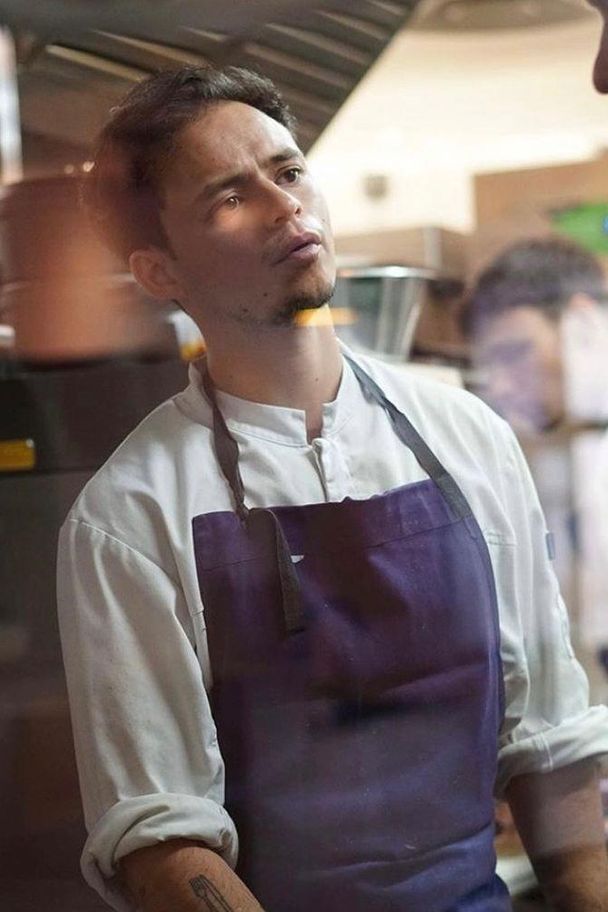 Picture without description